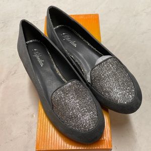Paprika TIMOR-S in charcoal/silver. Size 7.5